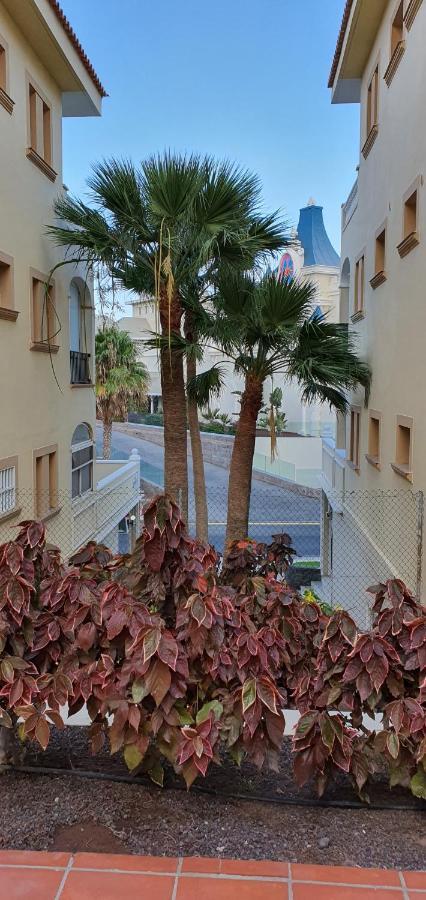 Avaa Apartment Сан Мигел де Абона Екстериор снимка